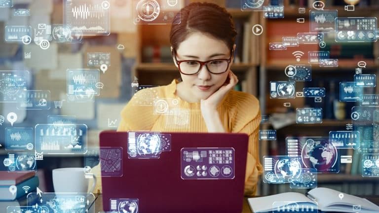 Digital Transformation in Education industry – Challenges & Solutions