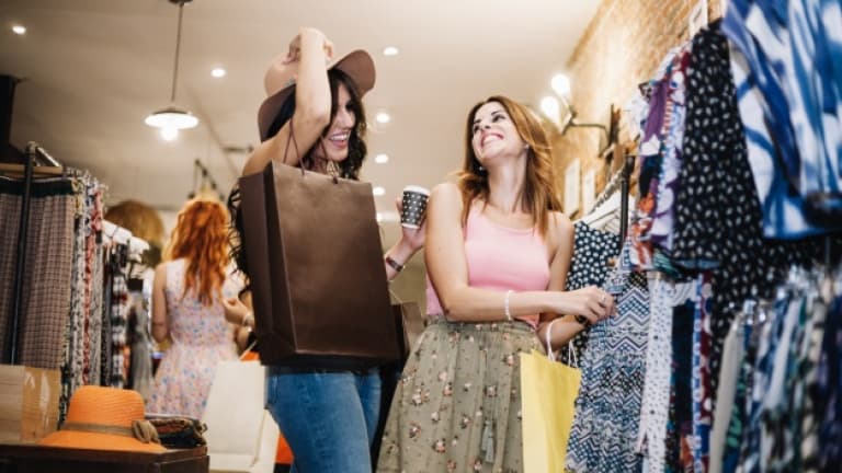 How Retail Apps Are Using Augmented Reality to Provide a Better User Experience